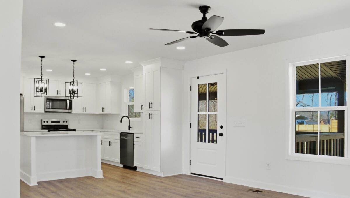 14_cf19d33e-9093-40fc-95e4-4c86d02d09e3