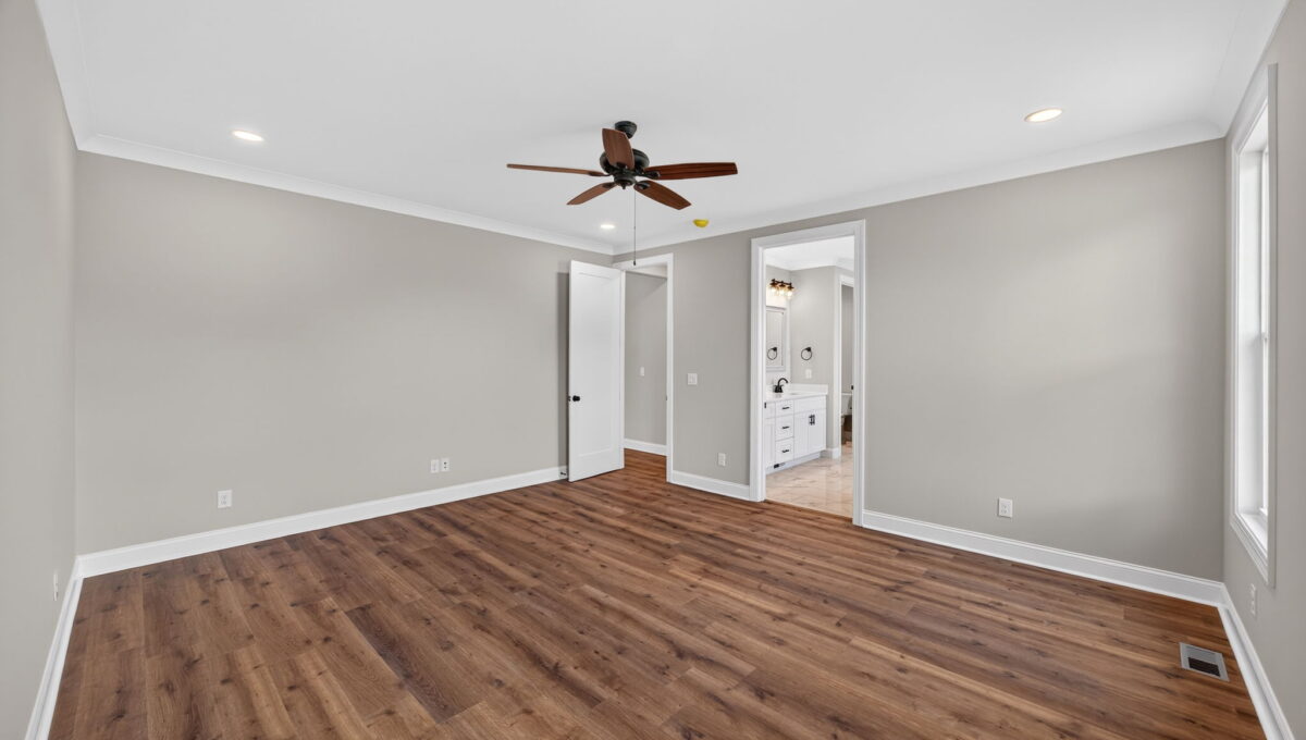 30-web-or-mls-3133-westowne-cir