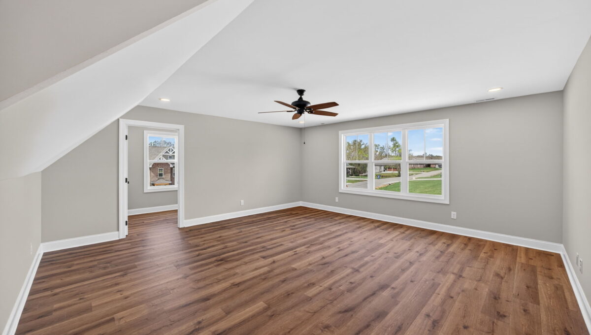 38-web-or-mls-3133-westowne-cir